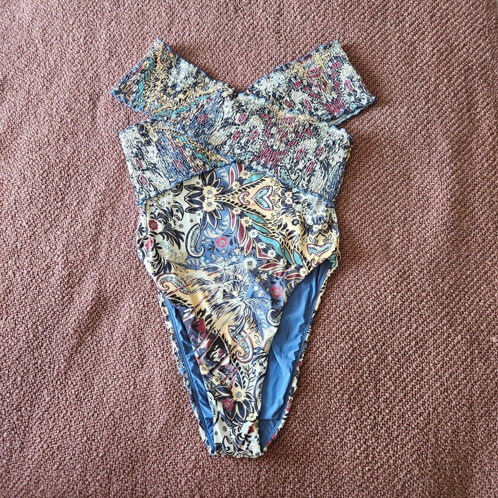 Anthropologie Off Shoulder Smocked Swimsuit  Size L - Picture 5 of 15